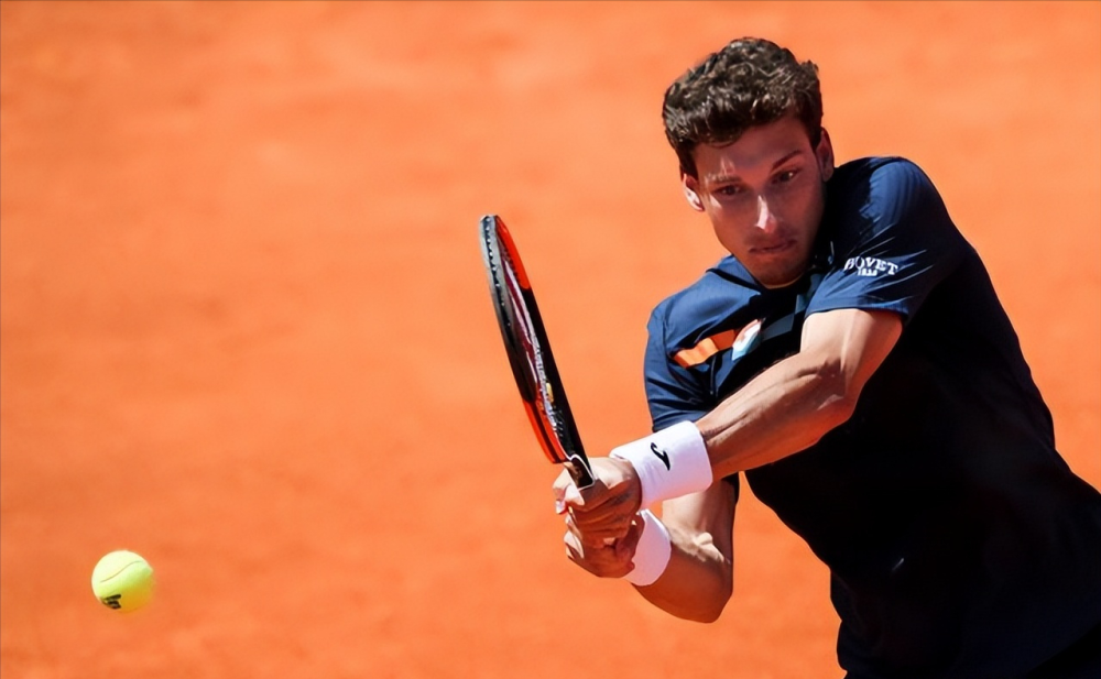 LOL英雄联盟投注平台-今夜体能课后，巴塞罗那调整名单备战意大利杯，质疑声仍在，控场能力受关注的简单介绍